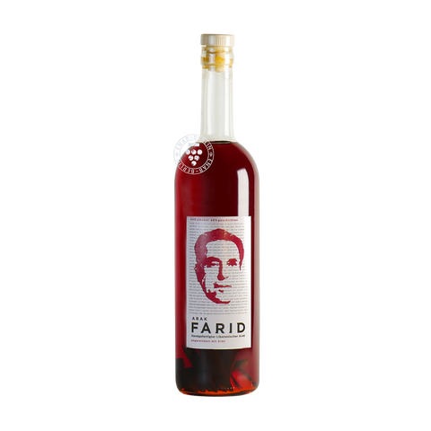 Cinnamon-infused Arak Farid